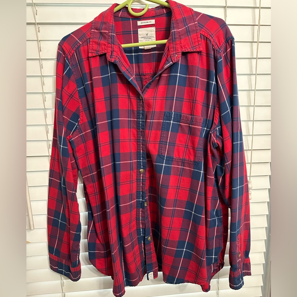 American Eagle Outfitters Red and Blue Plaid Shirt